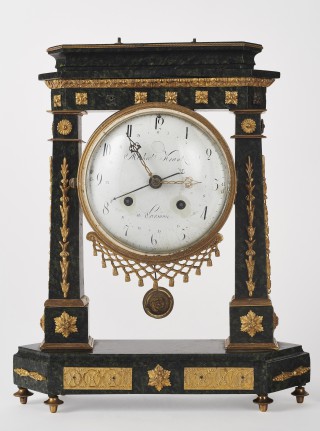 Mantel clock - 1