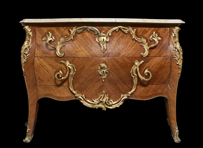 Louis XV commode