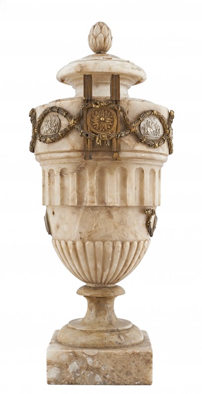 Vase-urn with cameos depicting a scene from the life of the Emperor