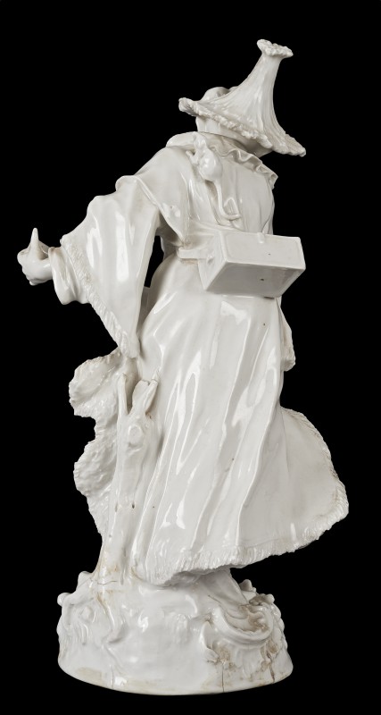 Porcelain figurine of Chinese musician: Malabar Man