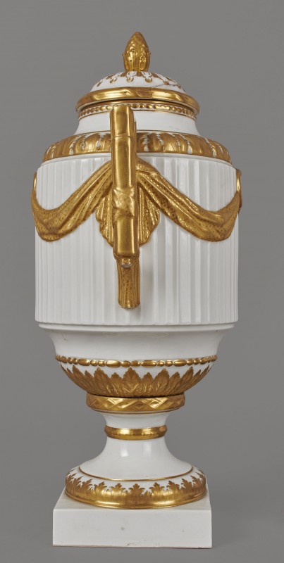 Urn with a cover