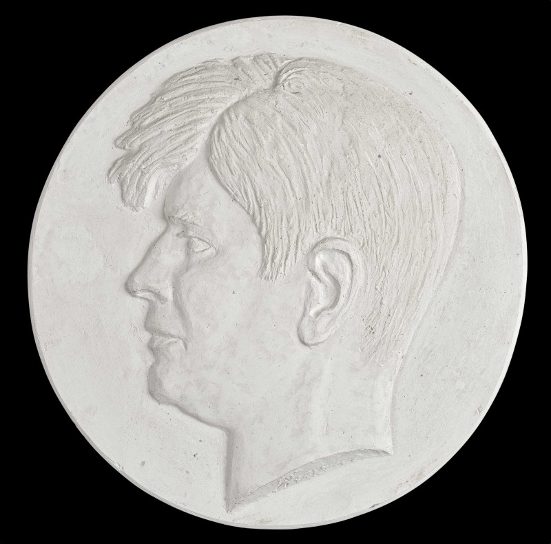 Medallion with portrait of Wanda Sienicka - conservator-restorer