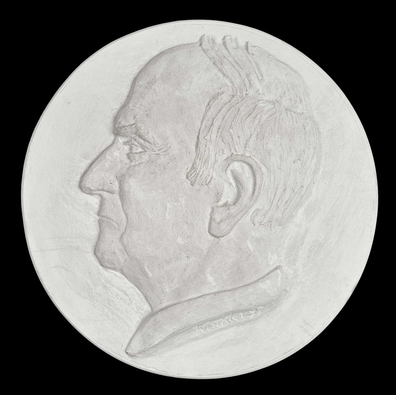 Medallion with portrait of Tadeusz Bogdalik - sculptor