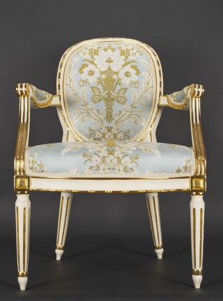 Armchair with medallion-shaped armrests - 1
