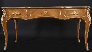 Veneered desk - 1