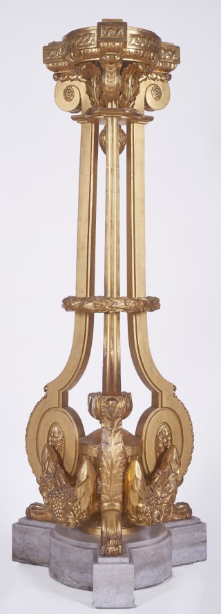 Gguéridon in the shape of a lyre - 1