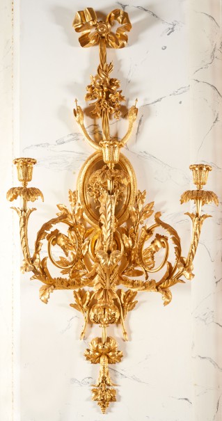 Three-sconce applique with a masque of Medusa - 1