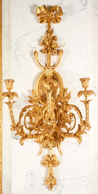 Three-sconce applique with a masque of Medusa - 1