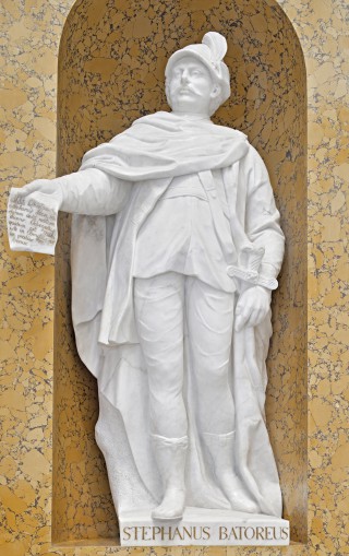 Posąg Stefana Batorego - 2