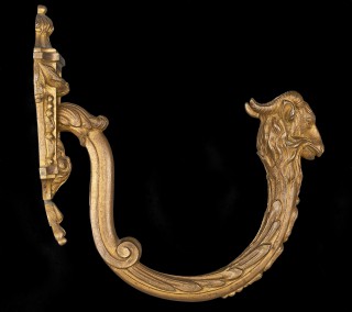 Curtain tie back with motif depicting goats’ head - 1