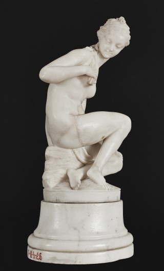 Aphrodite Crouching - 3