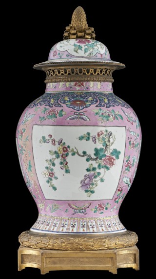 Porcelain vase competed with bronze - 2