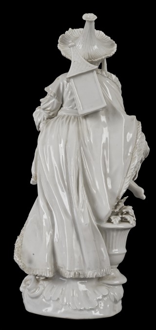 Porcelain figurine of Chinese musician: Malabar Woman - 3