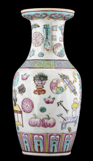 Vase with decoration of “Hundred ancients” motif - 2