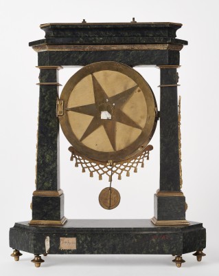 Mantel clock - 2