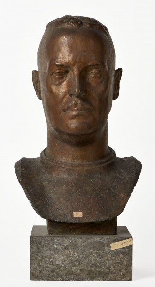 Bust of prince Friedrich Heinricha von Preussen - 1