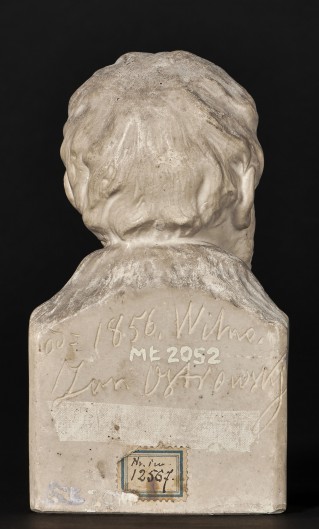 Bust of Mikołaj Rej - 2