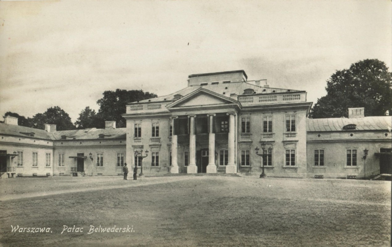 Archiwalne zdjęcie przedstawiające budynek Belwederu.