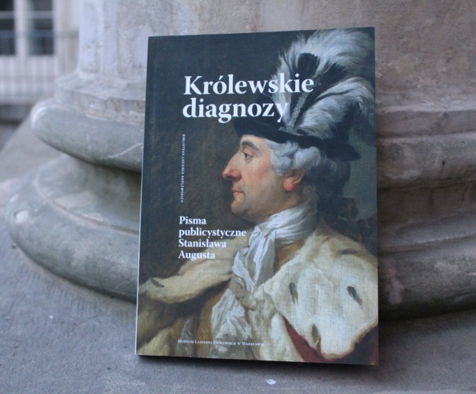 Okładka książki "Królewskie diagnozy", na której widoczny jest z profilu król Stanisław August.
