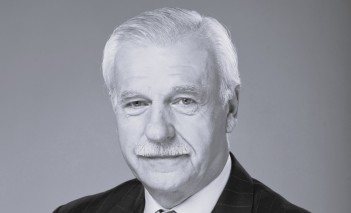 Zmarł Andrzej Olechowski 